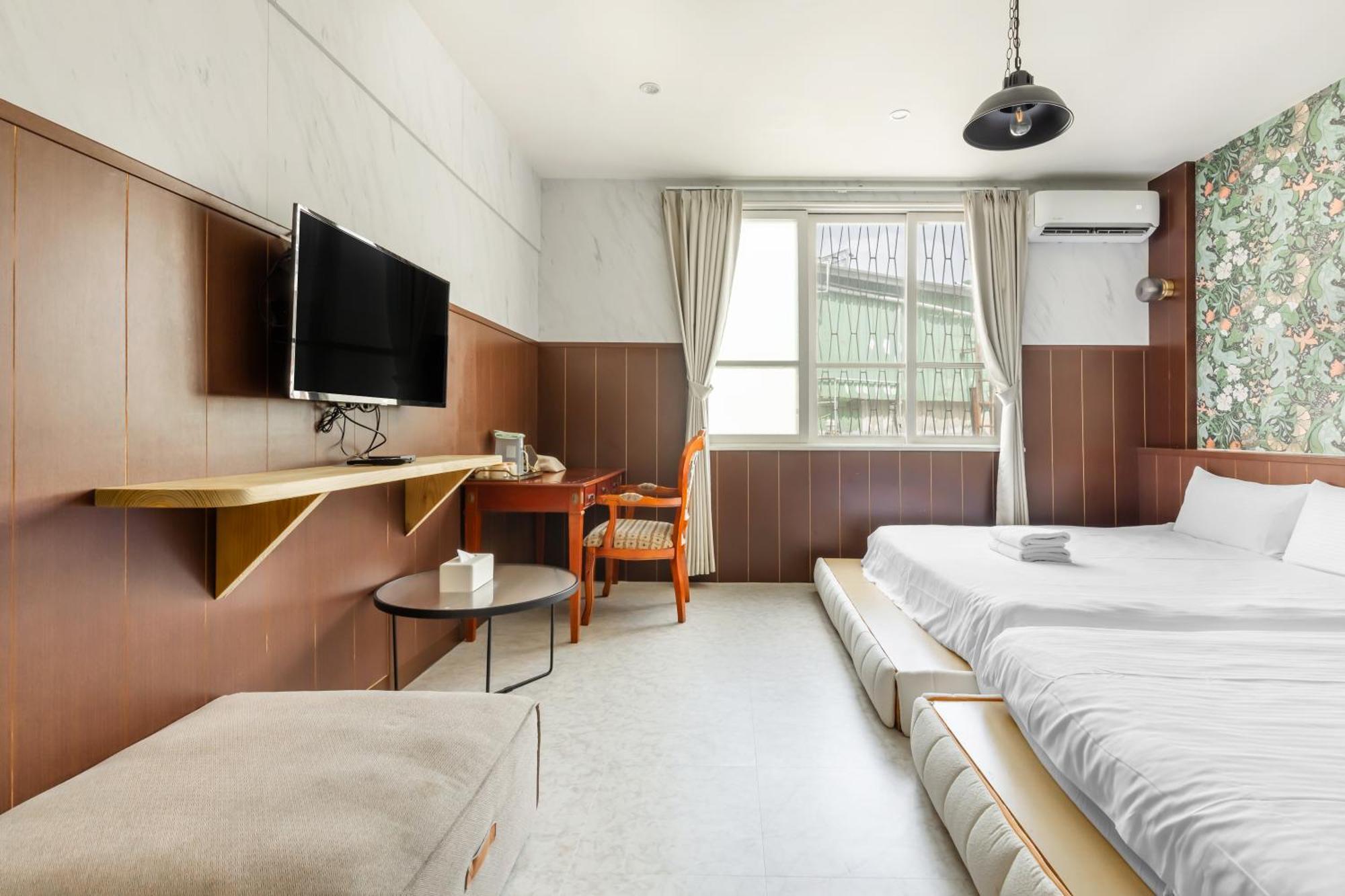 32小巷弄 Hotel Tainan Exterior photo