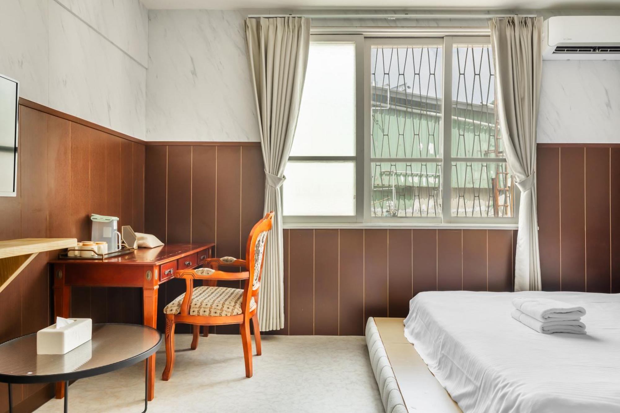 32小巷弄 Hotel Tainan Exterior photo